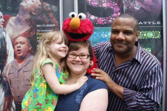 Kitty and I met Elmo this Weekend!